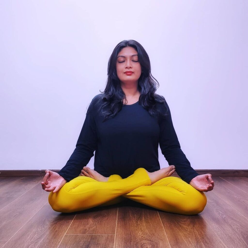 Padmasana (Lotus Pose) Step-by-step and Benefits - Fitzabout