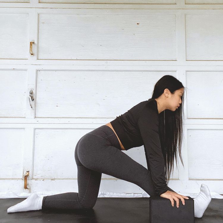 Front Splits: Use This Class to Prep for Hanumanasana | YouAligned